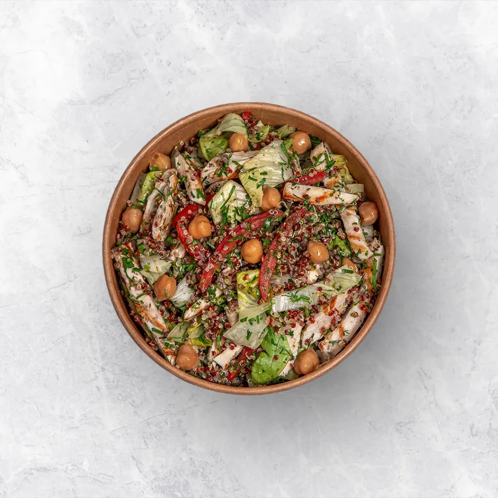 Grilled Chicken Qinuoa Salad